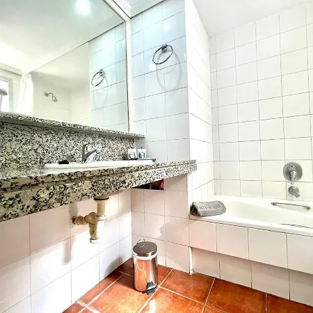 Apartment Few Minutes From The Beach, Wifi,Pool In Los Cristianos, Tenerife South Los Cristianos (Tenerife)